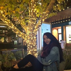 Meet your Posher, Ellie